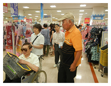 買い物外出の写真