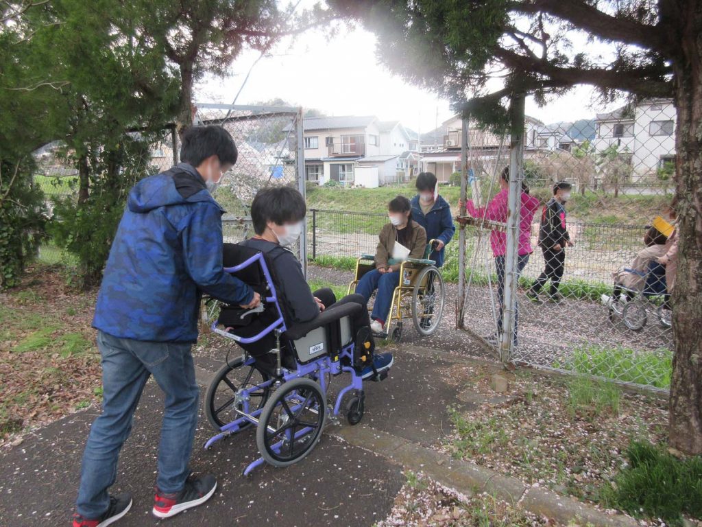 車椅子操作