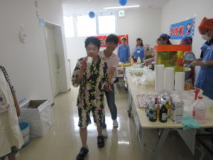 納涼祭を楽しむ様子1