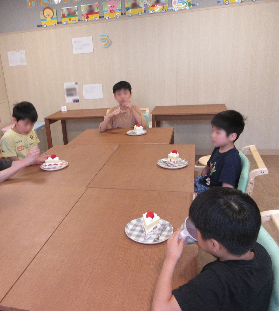 誕生日会の様子