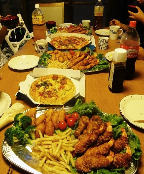 誕生日会の料理