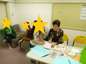 相談する様子1