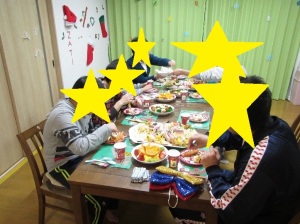 クリスマス会でのお食事の様子