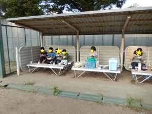 食事をしている写真