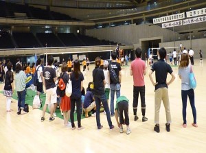職員が応援している写真