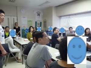 説明を受ける