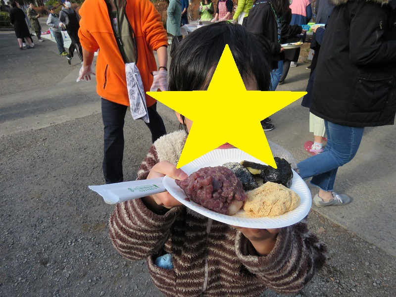 お餅と子供の様子